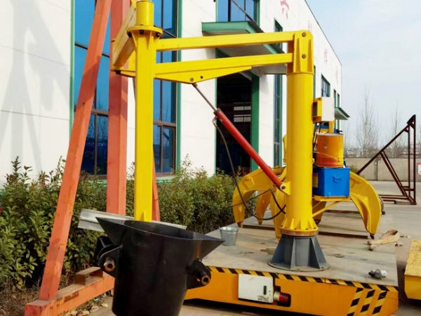 澆築機械手