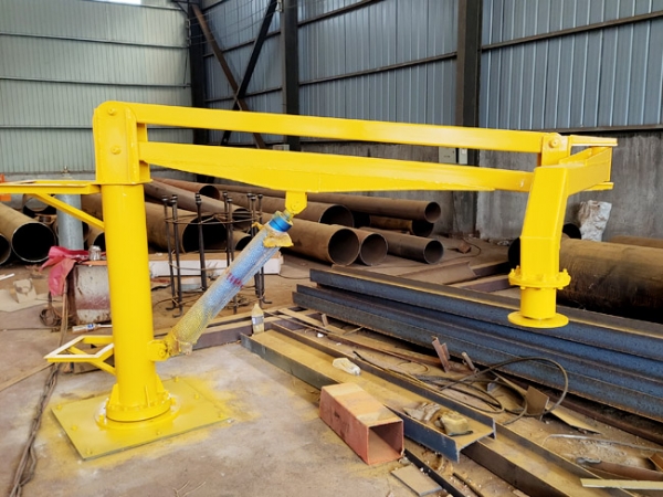 澆（jiāo）築機械手